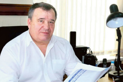 Почти 2 миллиона задекларировал глава Усть-Таркского района