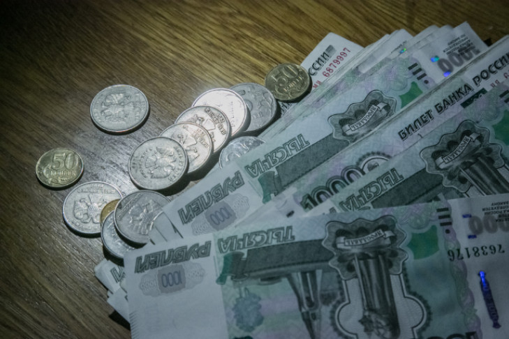 Новосибирцы получили 186 млрд рублей от ПФР – кому дали деньги