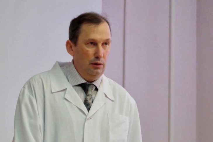 Владимир Новиков назначен новым главным врачом больницы в Искитиме