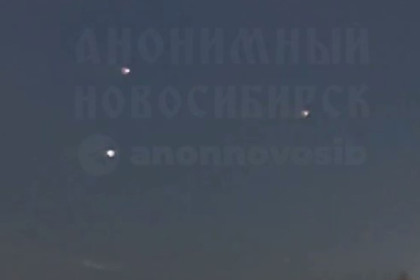 Светящиеся шары в небе напугали жителей Новосибирска