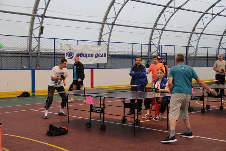 Семейный турнир по настольному теннису состоялся в Новосибирске