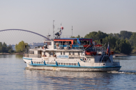 Популярность прогулок по водным маршрутам достигла 270 тысяч человек в 2025 году