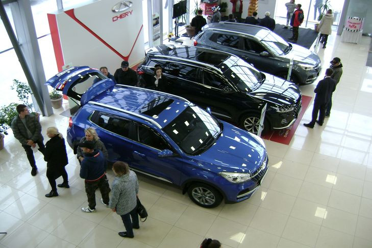 Эксперты рассказали о разнице выдачи кредитов на новые и старые автомобили в Новосибирске