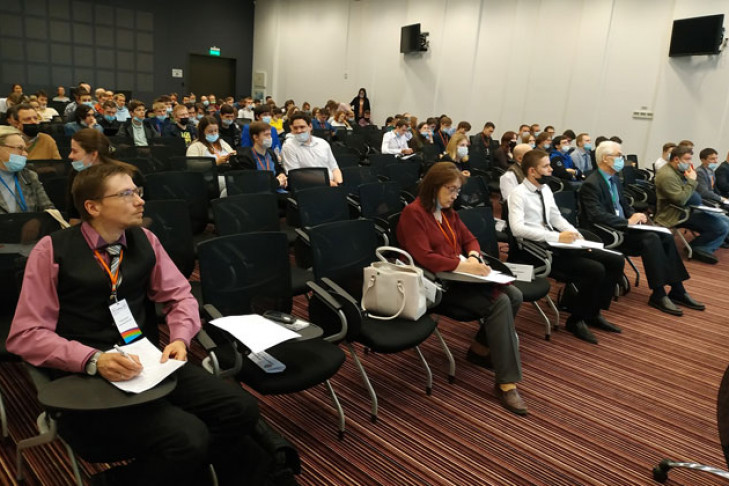«Первые шаги в науке» обсудили на научном конгрессе «Интерэкспо ГЕО-Сибирь 2021»