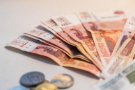 Мошенники атакуют жителей Новосибирской области через блокировку банковских карт