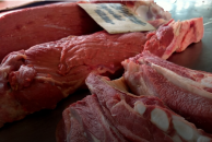 Ветслужбы не контролируют 85% поставок мяса в Новосибирске