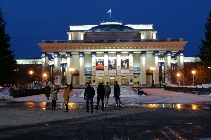 Подсветку Оперного театра выключили в Новосибирске 