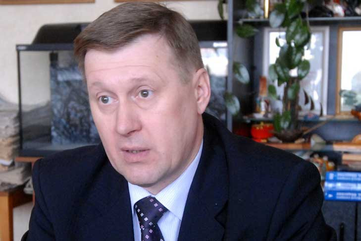 Мэр Новосибирска Локоть ждет официальных заявлений от мэра Харькова о разрыве отношений