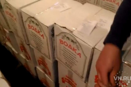 400 ящиков нелегальной водки нашли на молокозаводе под Новосибирском