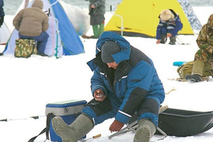 Пенсионер умер на Оби во время рыбалки 