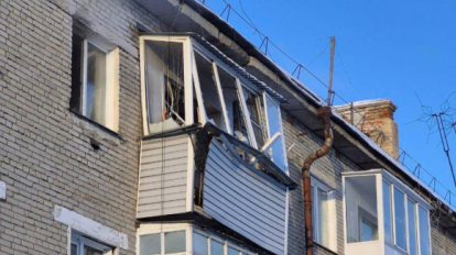 Неправильно установили баллон: хлопок газа повредил квартиру сибирячки