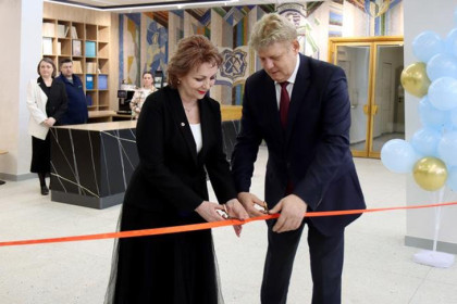 В крупнейшей научной библиотеке Сибири завершен капитальный ремонт