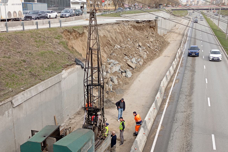 О восстановительных работах на Ипподромской доложил мэр Кудрявцев