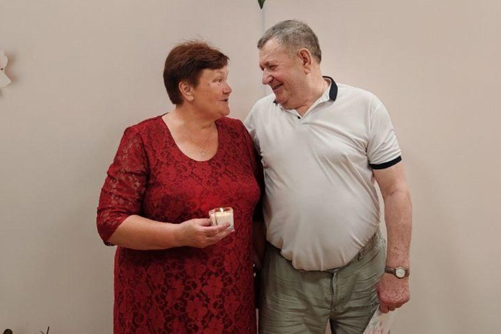 Супруги Ломжины из Новосибирской области отмечают 50 лет вместе