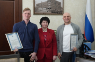 В правительстве состоялась встреча с участником Паралимпиады из Новосибирска