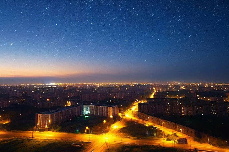 Звездный дождь Персеиды показался в небе над Новосибирском 17 июля