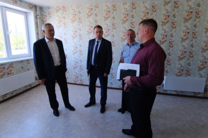 Андрей Травников потребовал от властей Барабинского района стимулировать жилищное строительство