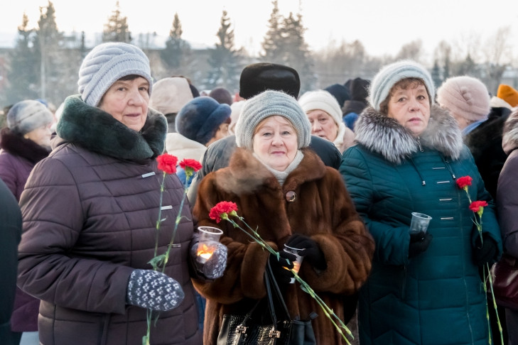 Длинные выходные и короткая рабочая неделя ждут россиян в феврале-2023