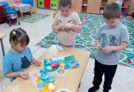 Маленькие инспекторы дорожного движения из «Родничка» из села Круглоозёрное создали свою «Азбуку безопасности»