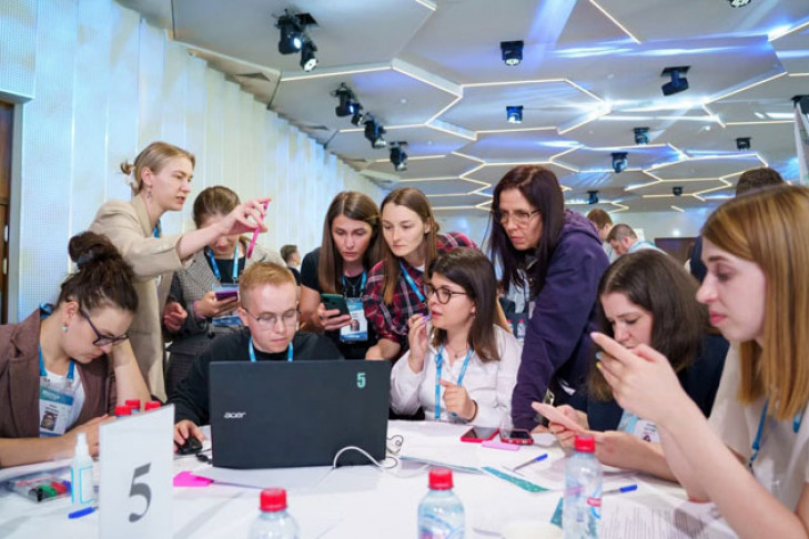 Четыре участника из Новосибирской области поборются за победу во Всероссийском конкурсе «Лидеры интернет-коммуникаций»