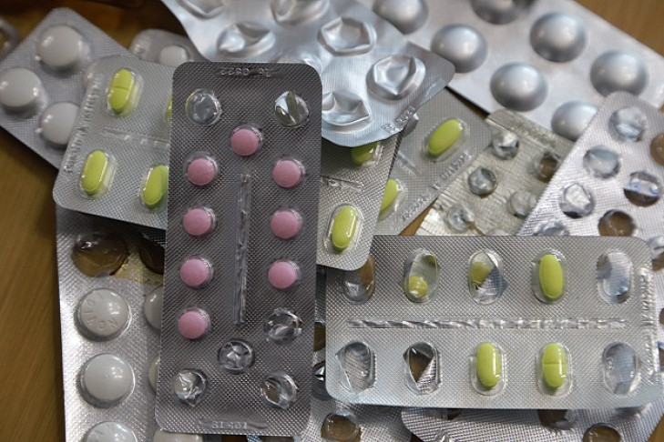 Сроки начала выдачи бесплатных лекарств от ковида назвали в Минздраве