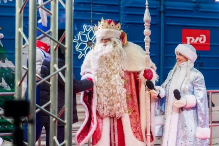 Новогоднюю почту-2023 для Деда Мороза начали принимать в Новосибирске