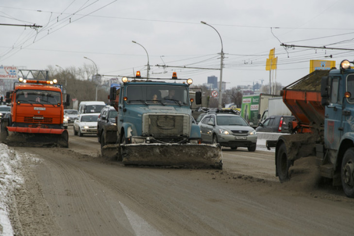 Девять очагов аварийности на дорогах Новосибирска отремонтируют - список
