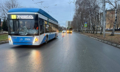 Было темно: новосибирцы назвали причины смертельного ДТП с троллейбусом