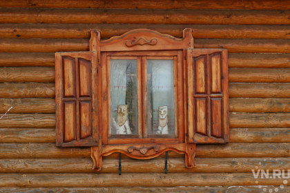 Терем в древнерусском стиле продают за 57 млн рублей в Новосибирске