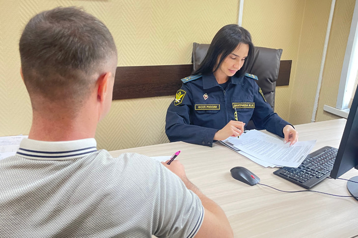 Алиментщика заставили благоустраивать район под Новосибирском