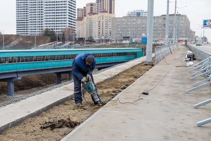 Дополнительные контракты заключили на ремонт Октябрьского моста в Новосибирске