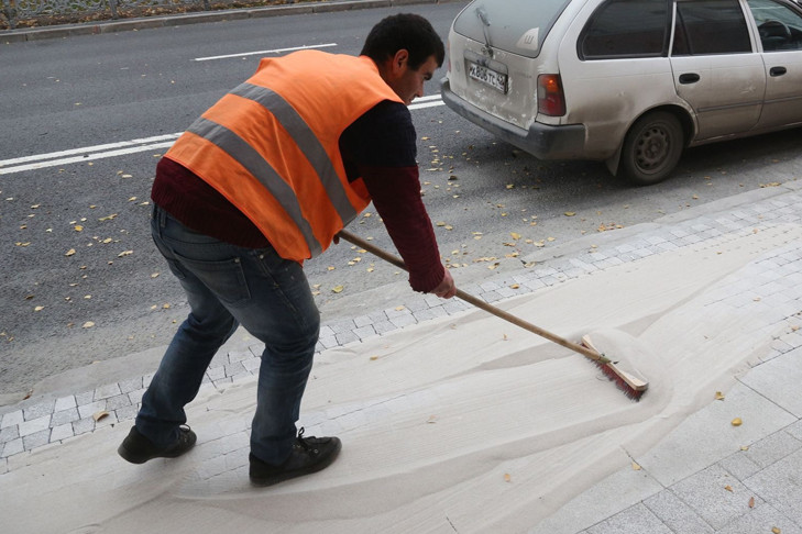 Жительница Новосибирска вышла замуж за абьюзера со шваброй