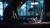 Кибермошенники начали обманывать новосибирцев через домовые чаты