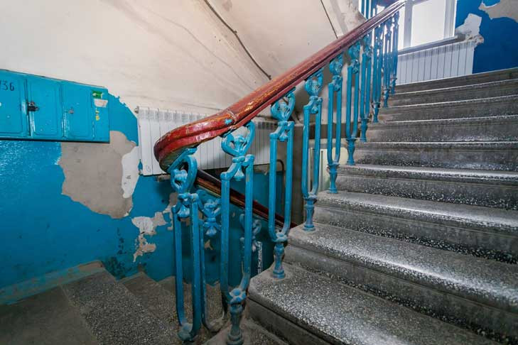 Жителя Кольцово оштрафовали на 12 тысяч рублей за громкую музыку