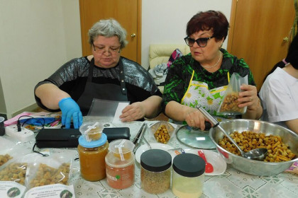 Сухарики и каши «Сибирский характер» для бойцов СВО делают в школе под Новосибирском