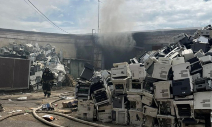 Погибли четверо: увеличилось число жертв пожара на складе под Новосибирском