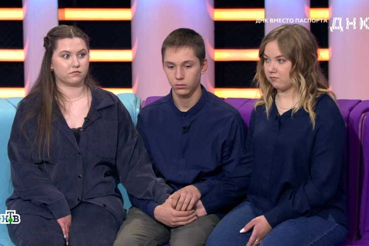 Мать с тремя детьми 20 лет живет без документов в Новосибирской области