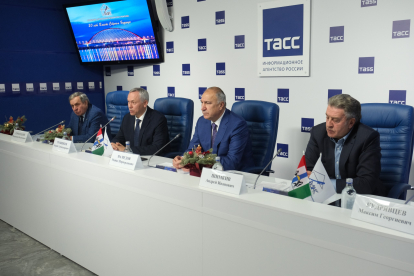 Андрей Травников обозначил ориентиры развития строительной отрасли в 2026 году