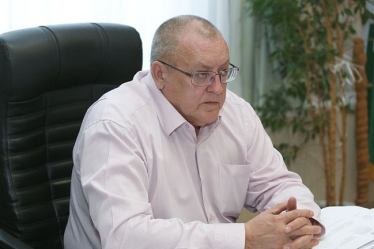 Почти вдвое увеличились доходы главы Черепановского района
