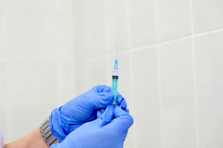 Условия для выплат за осложнения после прививок обнародовал Минсоц региона