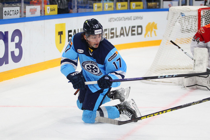 «Сибирь» с футбольным счетом уступила в Тольятти «Ладе»