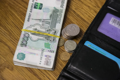 Уголовник в Новосибирске вырвал у бабушки сумку с деньгами