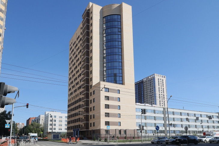Новое общежитие НГУЭУ торжественно открыли в Новосибирске