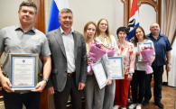 В правительстве региона чествовали новосибирских фехтовальщиц