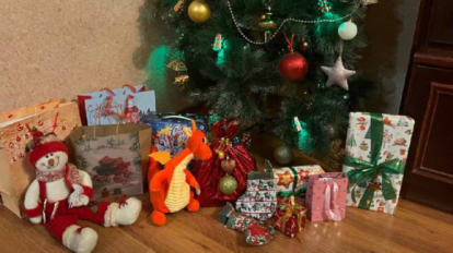 Мэр Новосибирска Максим Кудрявцев поучаствовал в благотворительной акции «Ёлка желаний»