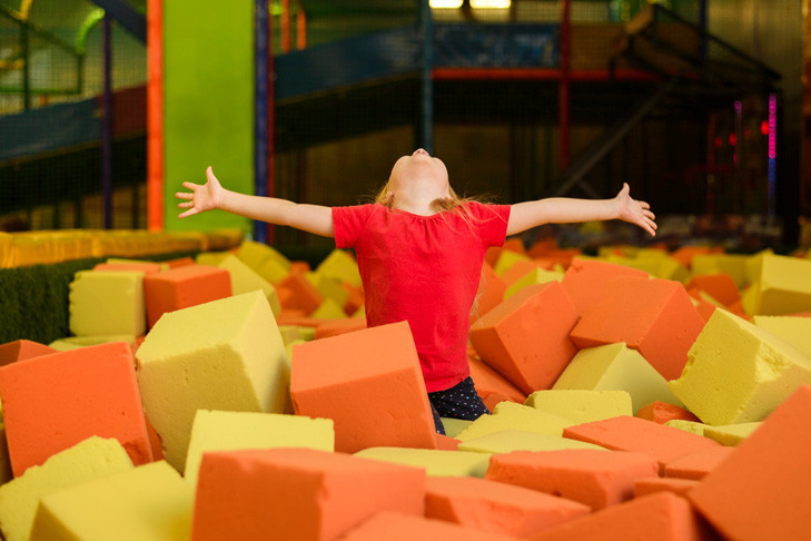 Девочка переломала позвонки в развлекательном центре Новосибирска