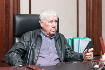 Премию имени Бугакова в размере 200 тыс. рублей будут вручать новосибирским аграриям