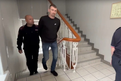 Сталкера арестовали за покушение на убийство матери с ребенком в Новосибирске