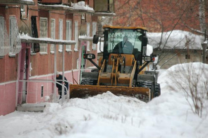 Еще 40 млн рублей на уборку снега выделило областное правительство
