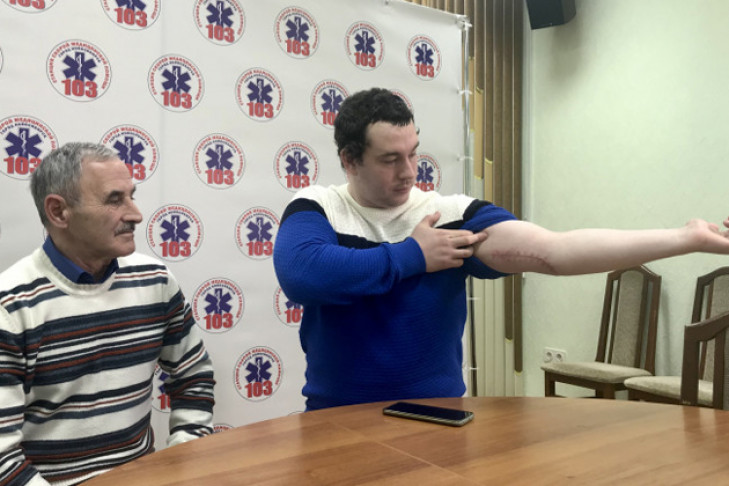 Бросился под нож смелый фельдшер, чтобы спасти врача в Новосибирске